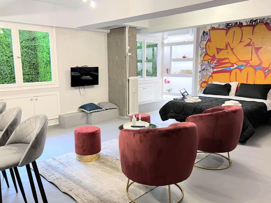 Brand New Modern Street-Style Studio /City Center Athens Exterior photo